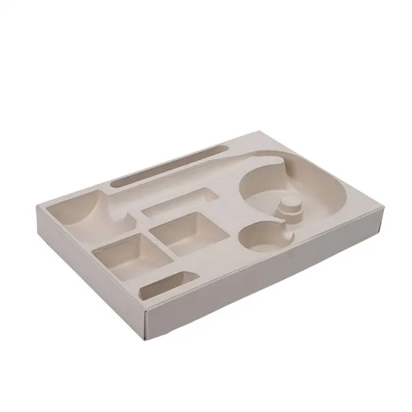 Preklopna školjka od lijevanih celuloznih vlakana za kozmetiku